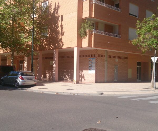 Local en alquiler en Zaragoza